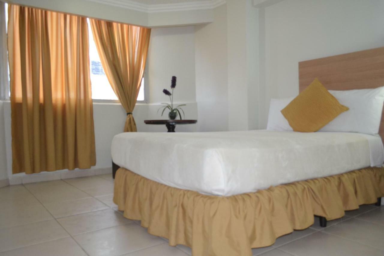 Aramo Hotel